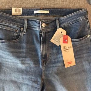 Brand new 721 Levi’s
